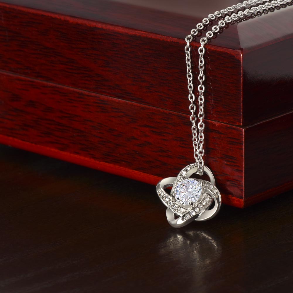 Elegant love knot necklace